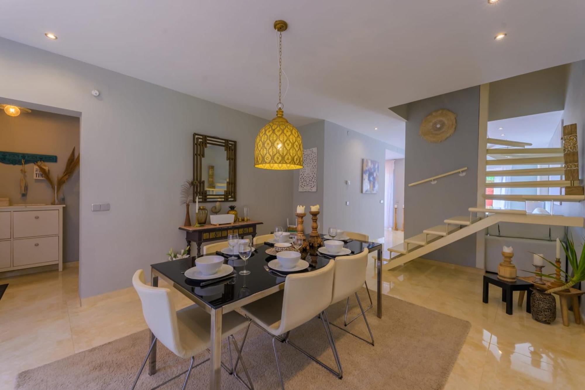 Beautiful Frontline Townhouse Casa vacanze *