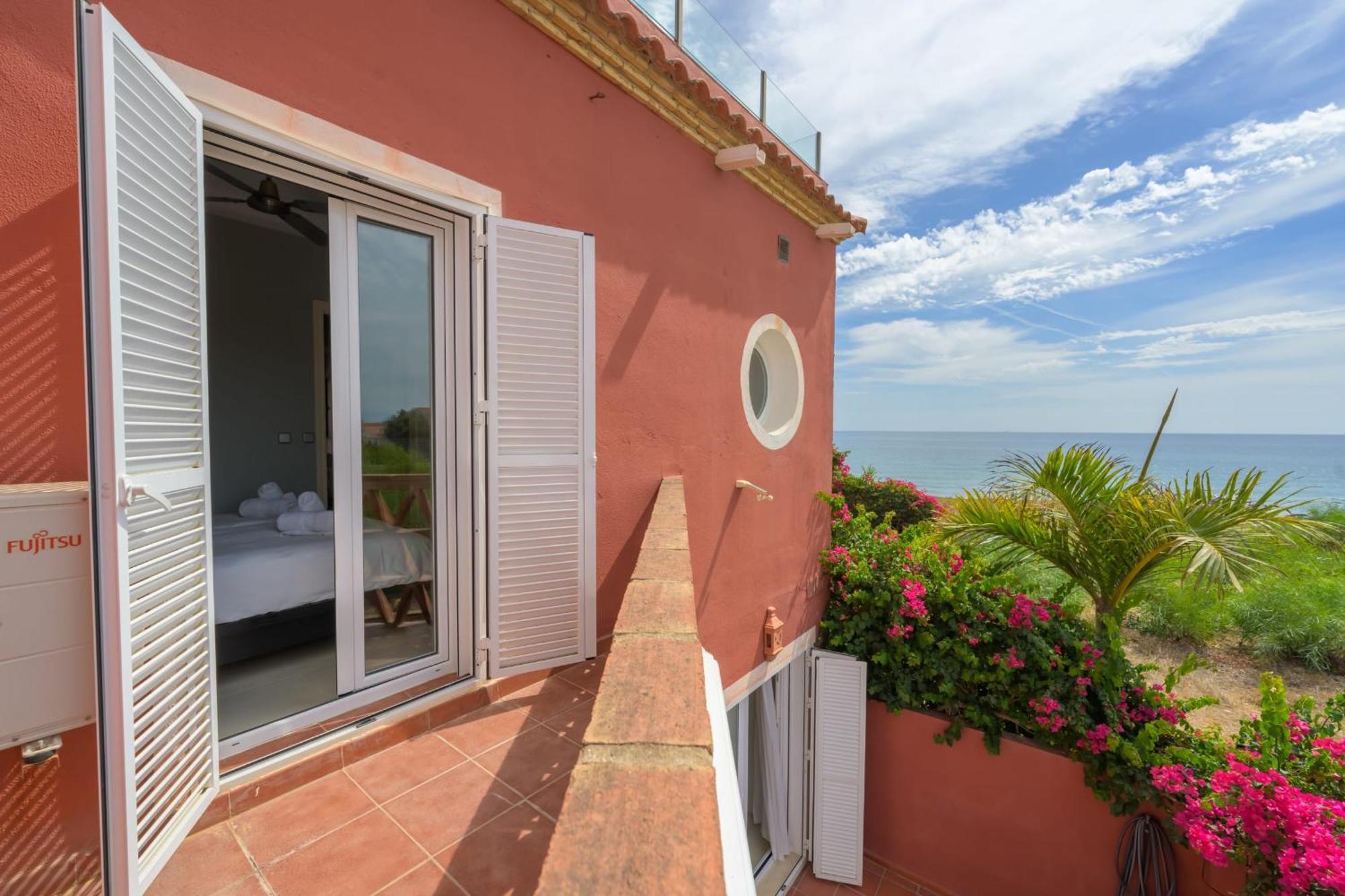 Beautiful Frontline Townhouse Casa vacanze *